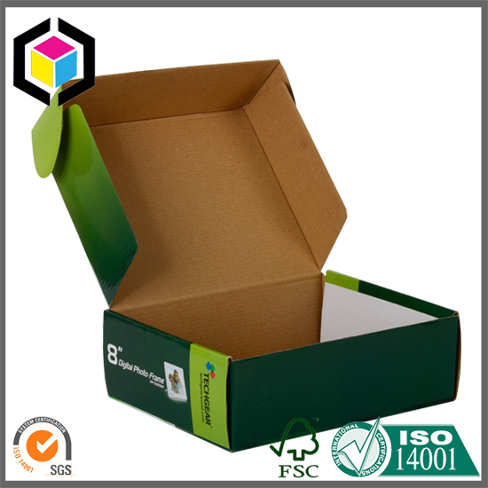 Colored corrugated discount mailing boxes